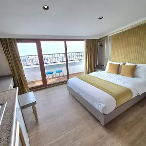 taksim-la-marino-hotel.istanbul-turkeyhotels.com/