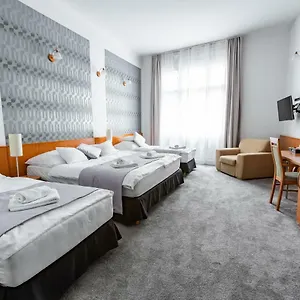 budapest-heritage-guest-house.inbudapesthotels.com/
